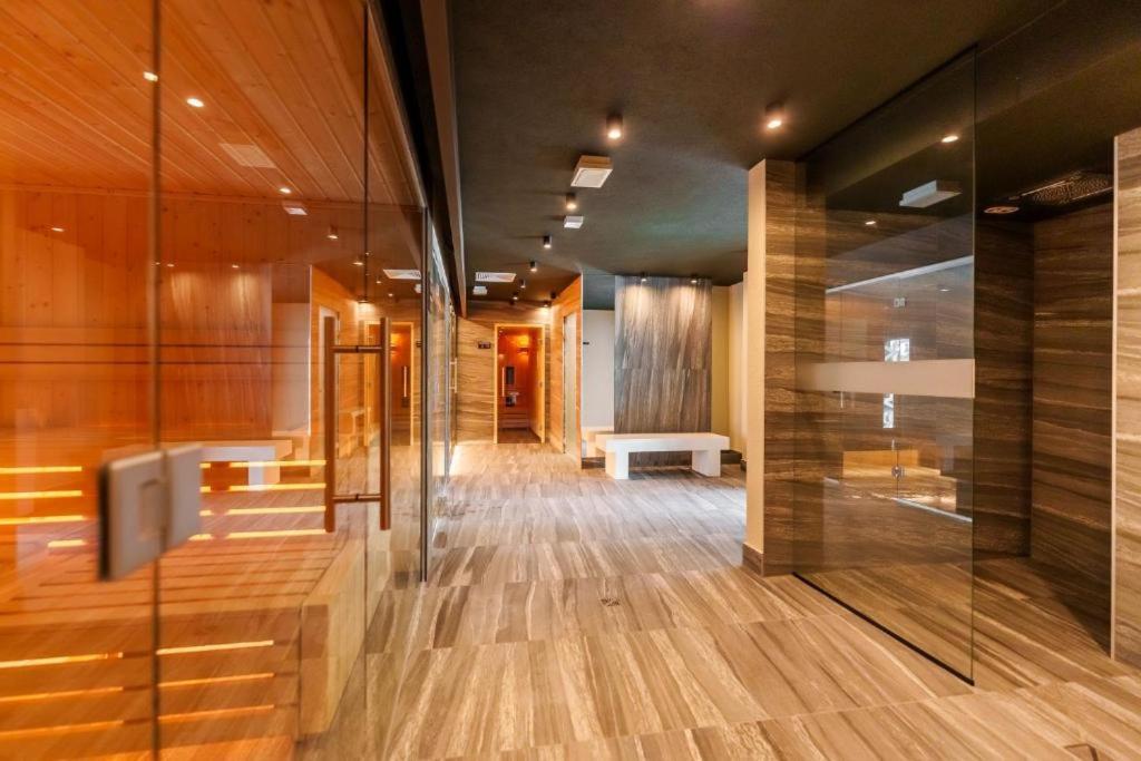 Apartamenty 214 Kasprowicza 20B Basen, Sauny,Fitness コウォブジェク エクステリア 写真